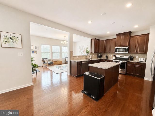 17875 SUGARBERRY RD, Dumfries, VA 22026