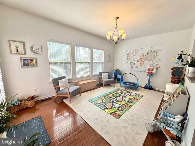 17875 SUGARBERRY RD, Dumfries, VA 22026