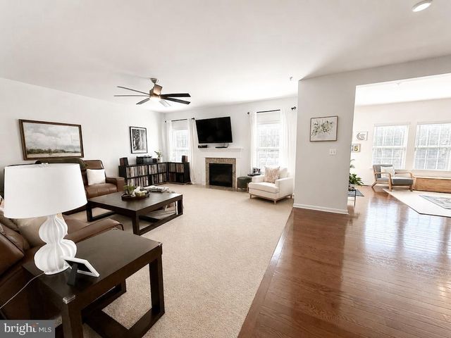 17875 SUGARBERRY RD, Dumfries, VA 22026