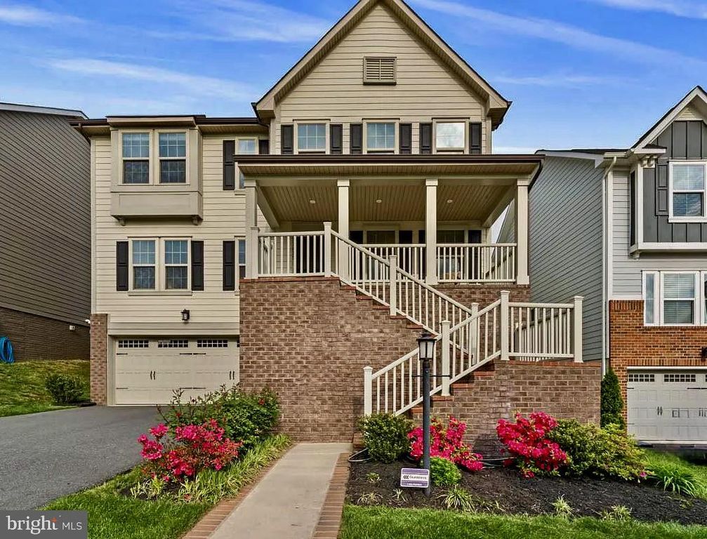 17875 SUGARBERRY RD, Dumfries, VA 22026