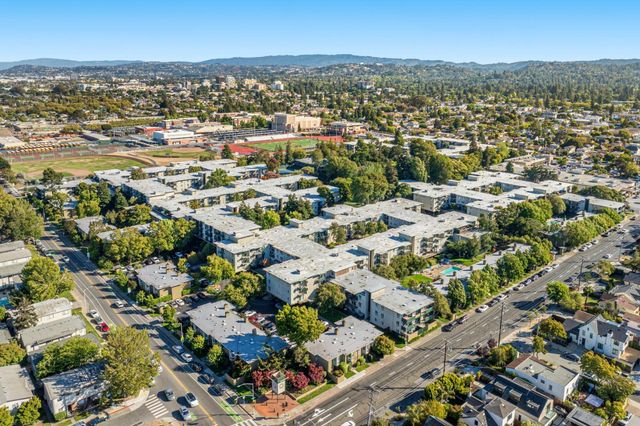 847 N Humboldt Street 302, San Mateo, CA 94401