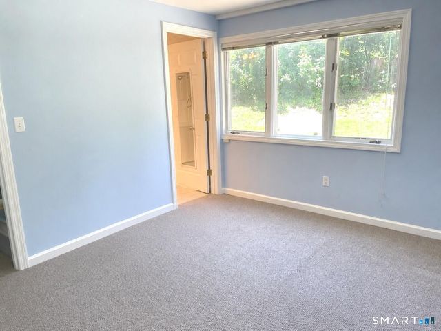 75 Washington Avenue 3-103, Hamden, CT 06518