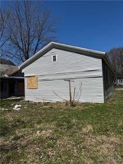 413 Richmond Avenue, Syracuse, NY 13204