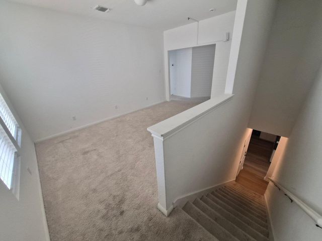 116 Lyrebird LN, Hutto, TX 78634