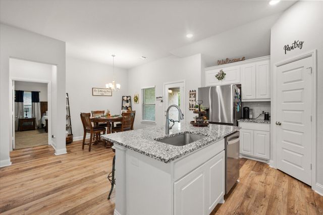 103 Randal Row, Corsicana, TX 75110