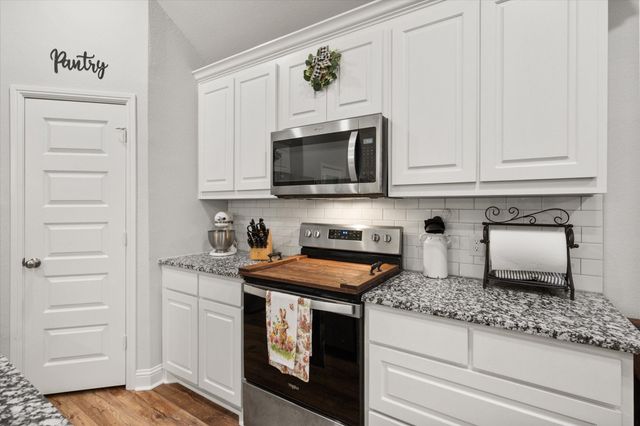 103 Randal Row, Corsicana, TX 75110