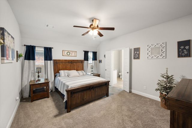 103 Randal Row, Corsicana, TX 75110