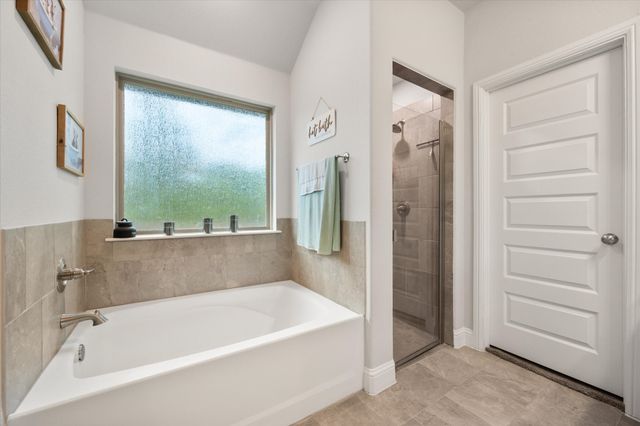 103 Randal Row, Corsicana, TX 75110