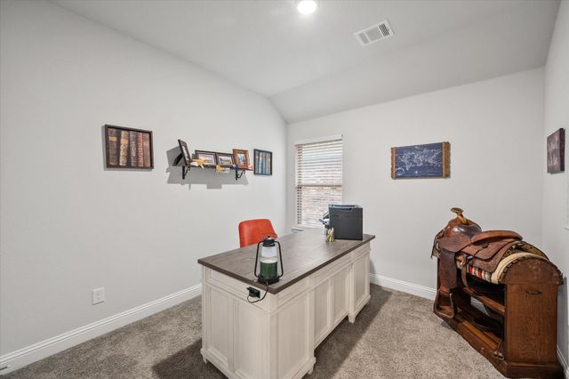 103 Randal Row, Corsicana, TX 75110