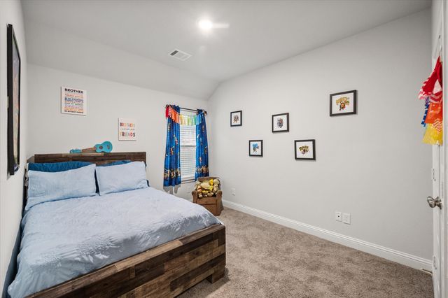 103 Randal Row, Corsicana, TX 75110