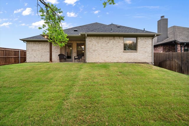 103 Randal Row, Corsicana, TX 75110