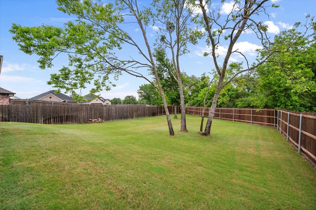 103 Randal Row, Corsicana, TX 75110