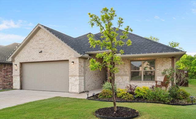 103 Randal Row, Corsicana, TX 75110