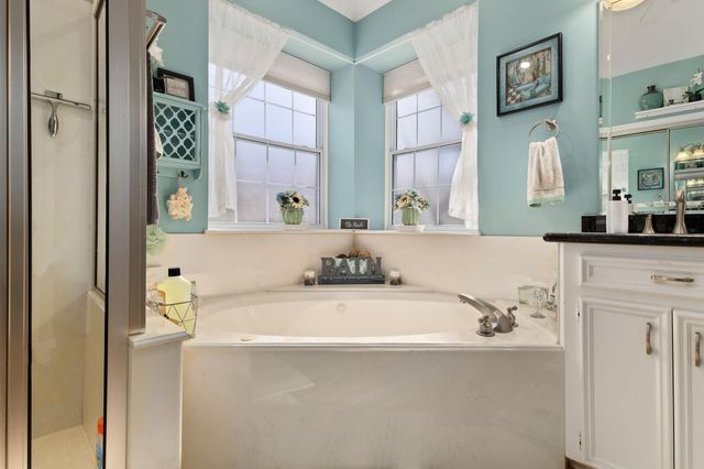 1907 Emerald Court, Houston, TX 77094