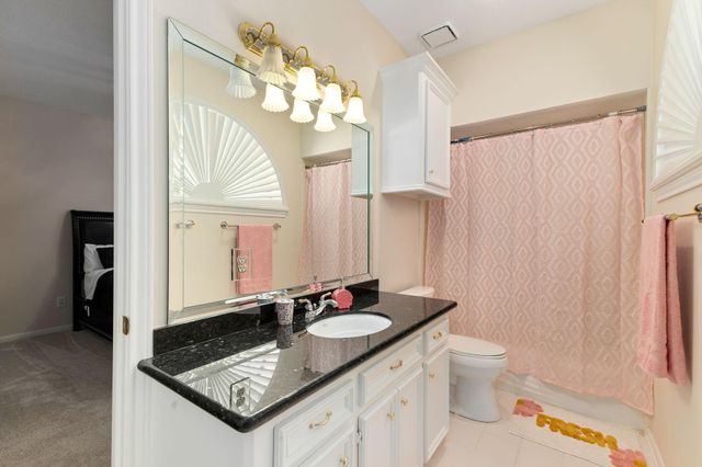 1907 Emerald Court, Houston, TX 77094