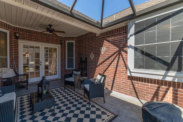 1907 Emerald Court, Houston, TX 77094