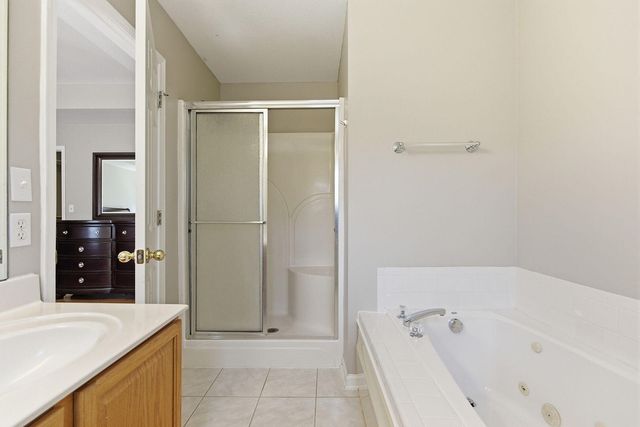 4700 SHALE OAKS AVE, Columbia, MO 65203