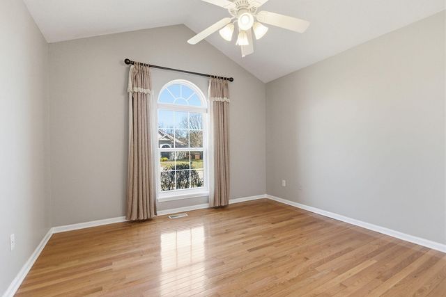 4700 SHALE OAKS AVE, Columbia, MO 65203