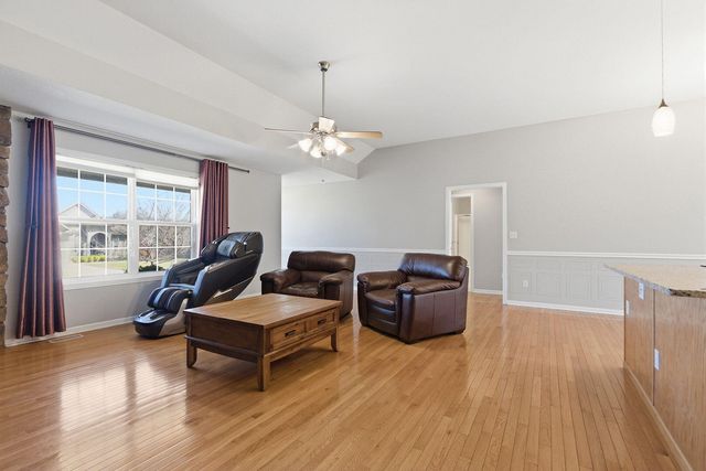 4700 SHALE OAKS AVE, Columbia, MO 65203