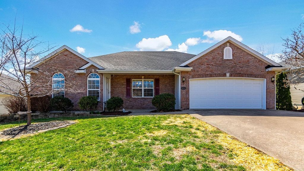 4700 SHALE OAKS AVE, Columbia, MO 65203