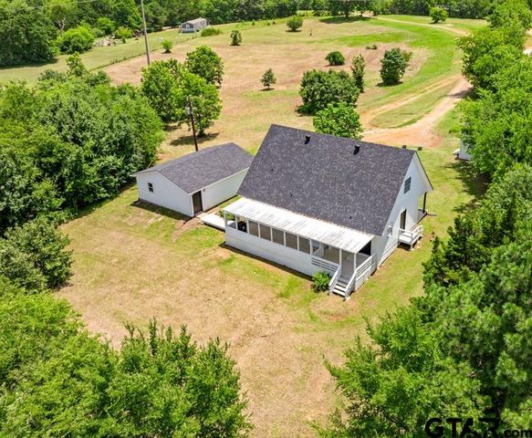 18112 CR 2142, Troup, TX 75789