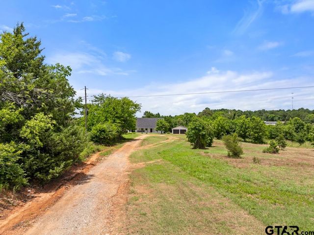 18112 CR 2142, Troup, TX 75789