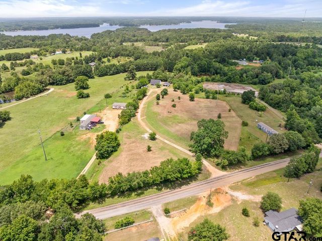 18112 CR 2142, Troup, TX 75789