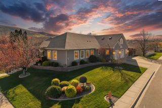 1005 Moonstone Ct, Richland, WA 99352