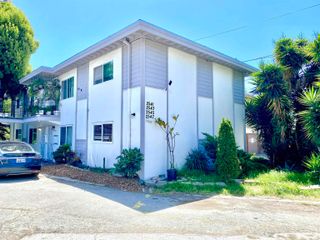 2541 Denning Ct, Castro Valley, CA 94546