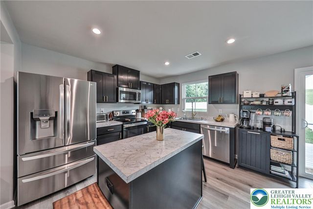 543 Delta Road, Allen Twp, PA 18067