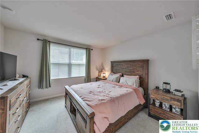 543 Delta Road, Allen Twp, PA 18067