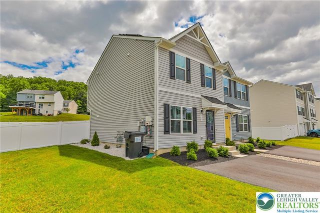 543 Delta Road, Allen Twp, PA 18067