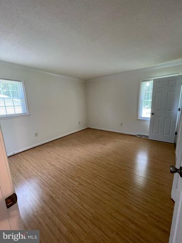 5516 BOUNDS ST, Fredericksburg, VA 22407
