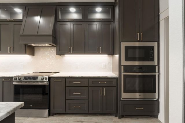 11139 Golden Eagle Ave, Salado, TX 76571