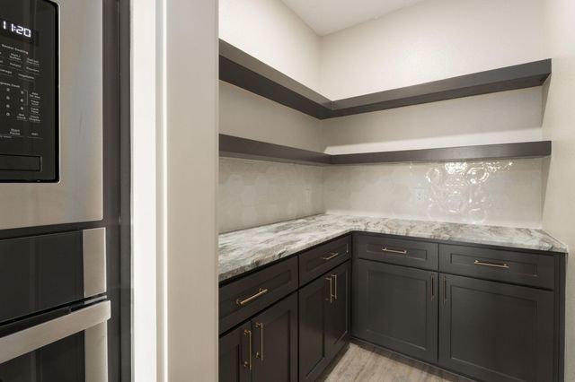 11139 Golden Eagle Ave, Salado, TX 76571