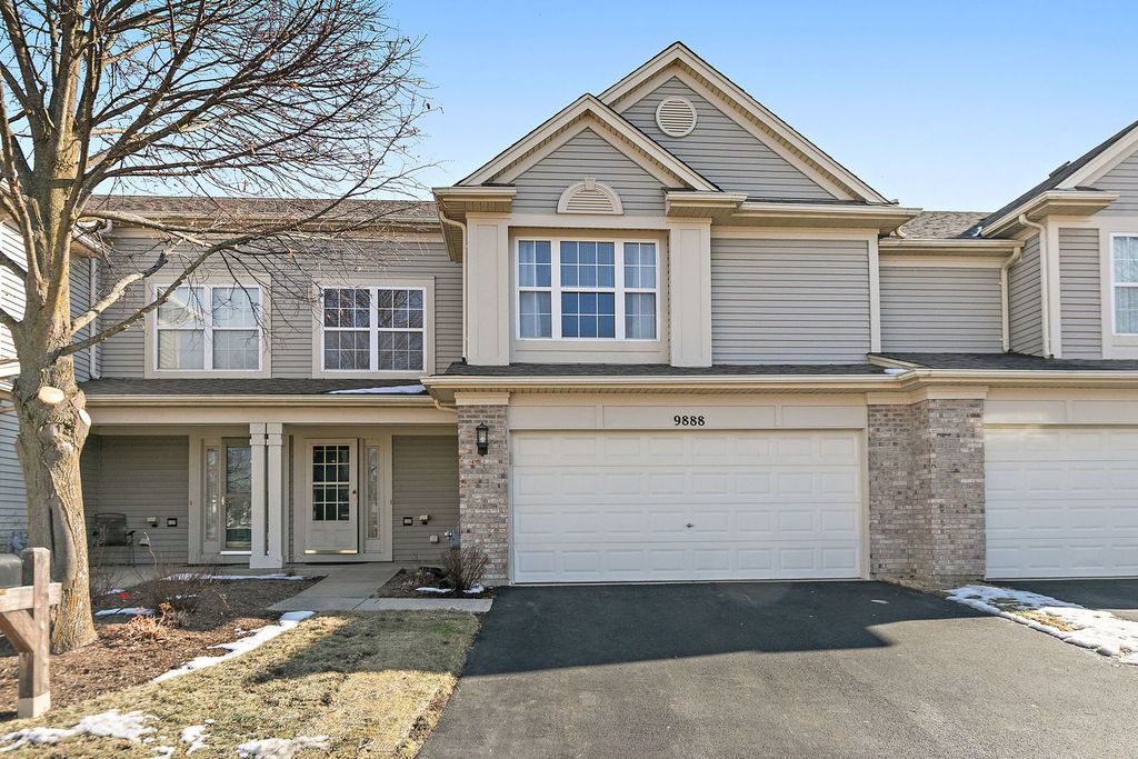 Image 1 of property listing at 9888 Wakefield Lane, Huntley, IL 60142