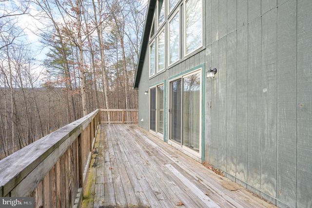 166 NEMACOLIN TRL, Hedgesville, WV 25427