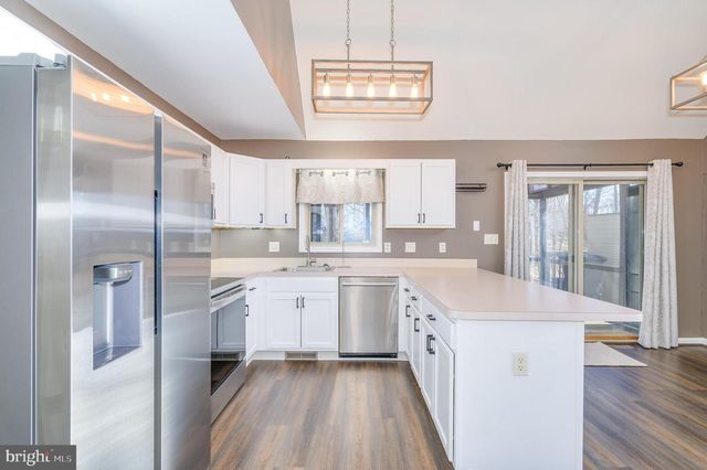 166 NEMACOLIN TRL, Hedgesville, WV 25427