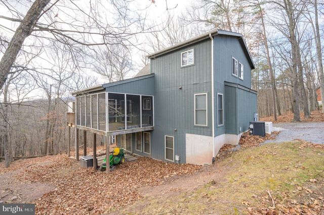 166 NEMACOLIN TRL, Hedgesville, WV 25427