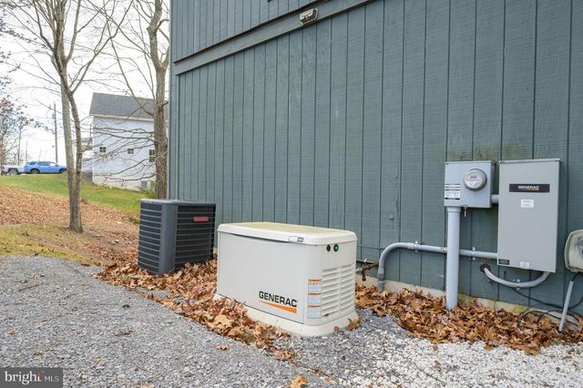 166 NEMACOLIN TRL, Hedgesville, WV 25427