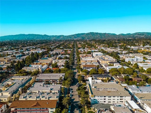 1021 12th Street 102, Santa Monica, CA 90403