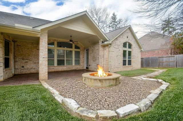 1821 Lily Meadows Drive, Conroe, TX 77304