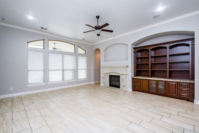 1821 Lily Meadows Drive, Conroe, TX 77304