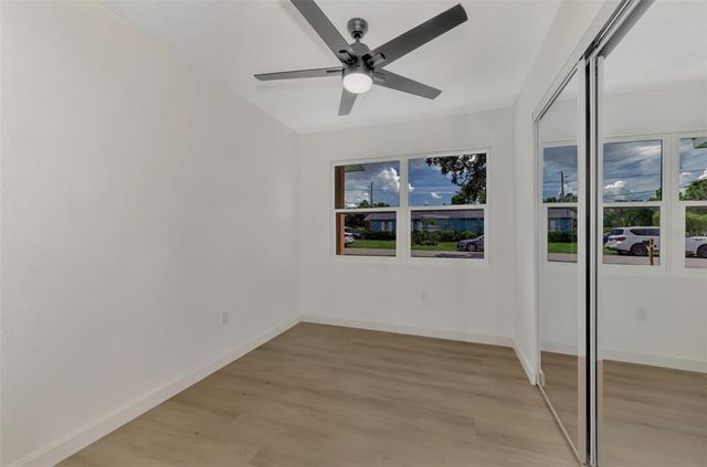 1757 MOVA STREET, Sarasota, FL 34231