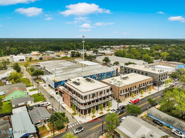 1515 Government Street, A304, Ocean Springs, MS 39564