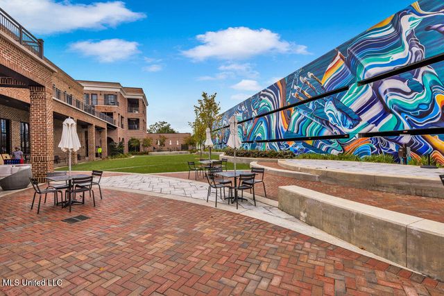 1515 Government Street, A304, Ocean Springs, MS 39564