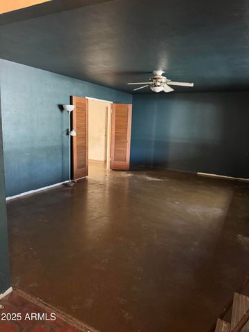 1461 E MCLELLAN Boulevard, Phoenix, AZ 85014