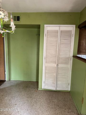 1461 E MCLELLAN Boulevard, Phoenix, AZ 85014