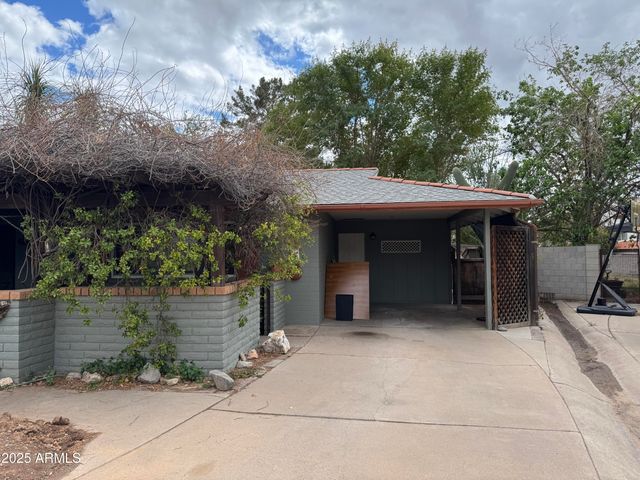 1461 E MCLELLAN Boulevard, Phoenix, AZ 85014