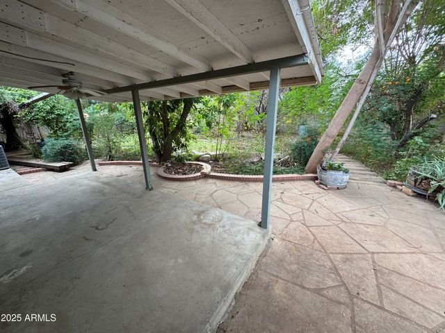 1461 E MCLELLAN Boulevard, Phoenix, AZ 85014